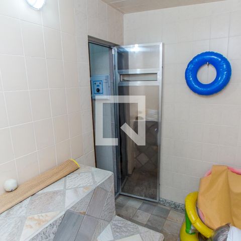Casa à venda com 500m², 4 quartos e 3 vagasSauna  