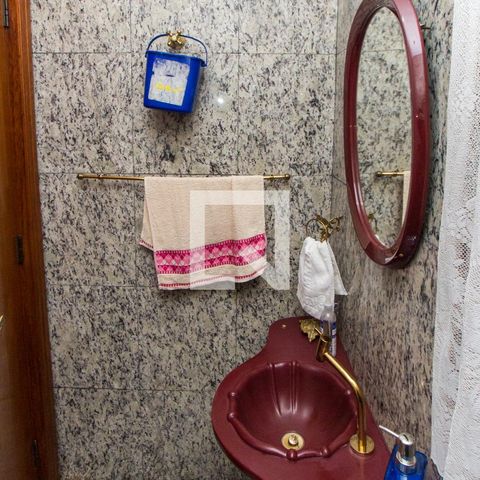 Casa à venda com 500m², 4 quartos e 3 vagasLavabo  