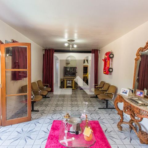 Casa à venda com 500m², 4 quartos e 3 vagasSalão de Festas