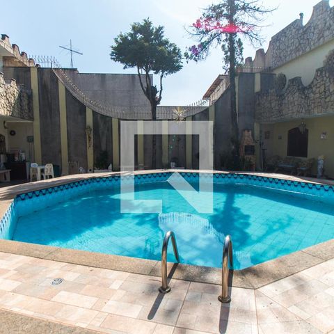 Casa à venda com 500m², 4 quartos e 3 vagasQuintal