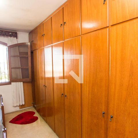 Casa à venda com 500m², 4 quartos e 3 vagasSuíte 4  