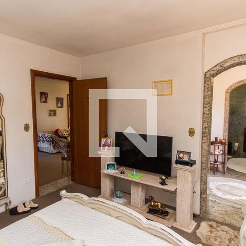 Casa à venda com 500m², 4 quartos e 3 vagasSuíte 1  