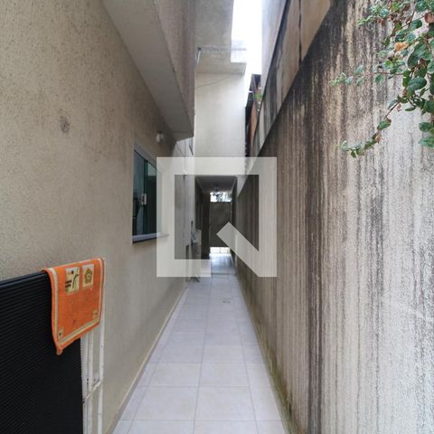 Casa à venda com 178m², 3 quartos e 4 vagasQuintal lateral