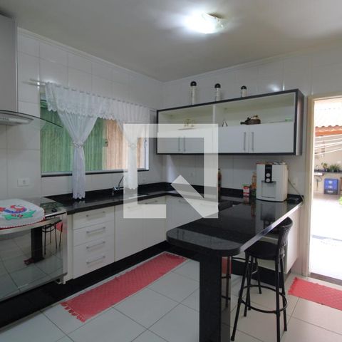 Casa à venda com 178m², 3 quartos e 4 vagasCozinha