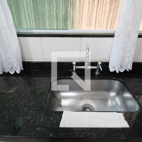 Casa à venda com 178m², 3 quartos e 4 vagasPia da cozinha