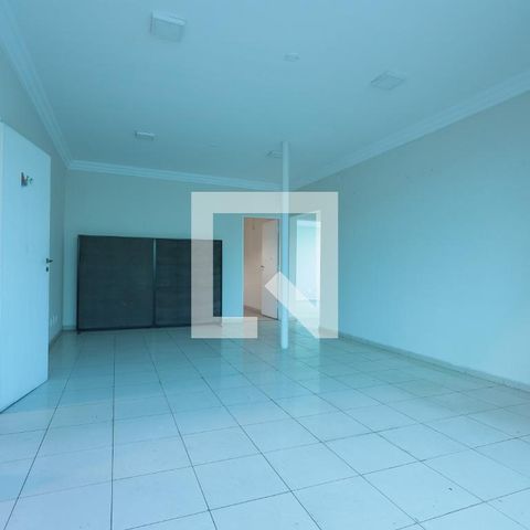 Apartamento à venda com 200m², 2 quartos e sem vagaEscritório 2