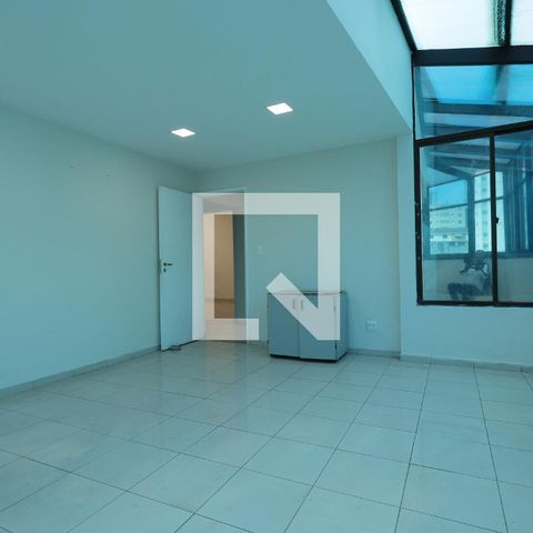 Apartamento à venda com 200m², 2 quartos e sem vagaSalão 2
