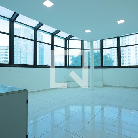 Apartamento à venda com 200m², 2 quartos e sem vagaSalão 2