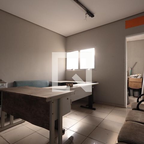 Apartamento à venda com 200m², 2 quartos e sem vagaEscritório 1