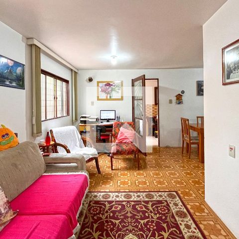 Casa à venda com 330m², 3 quartos e 2 vagasSala Dois Ambientes
