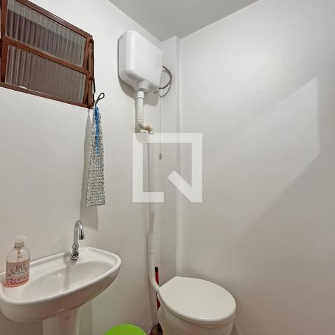 Casa à venda com 330m², 3 quartos e 2 vagasLavabo