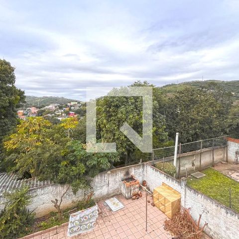 Casa à venda com 330m², 3 quartos e 2 vagasVista
