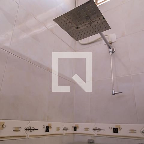 Casa à venda com 150m², 3 quartos e 1 vagaBanheiro Social - Chuveiro
