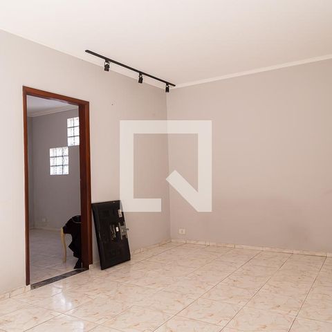Casa à venda com 150m², 3 quartos e 1 vagaSala