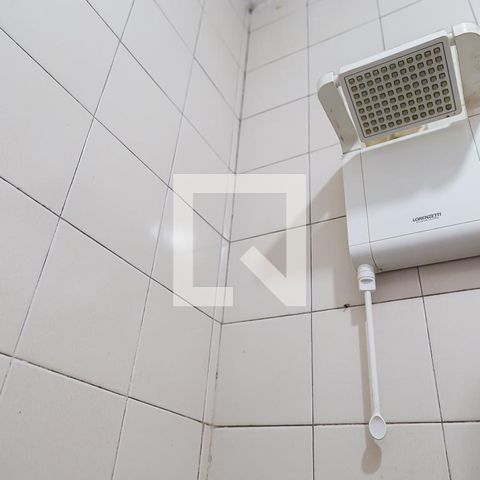 Casa à venda com 150m², 3 quartos e 1 vagaBanheiro da Edícula - Chuveiro