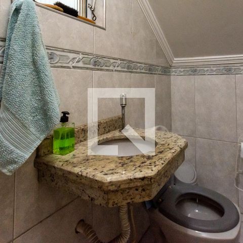 Casa à venda com 132m², 3 quartos e 2 vagasLavabo