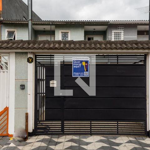 Casa à venda com 132m², 3 quartos e 2 vagasFachada