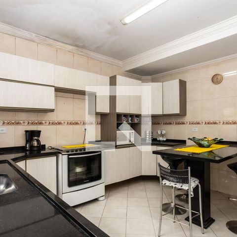 Casa à venda com 132m², 3 quartos e 2 vagasCozinha