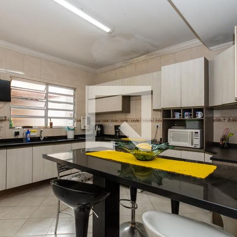 Casa à venda com 132m², 3 quartos e 2 vagasCozinha