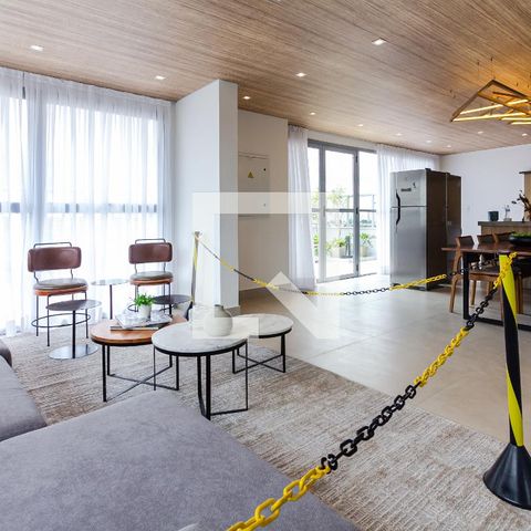 Studio para alugar com 28m², 1 quarto e sem vagaÁrea comum - Salão de festas