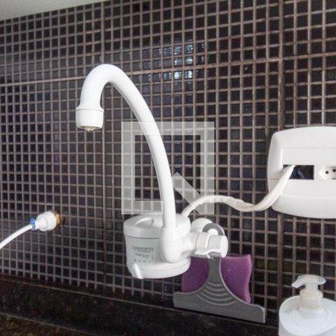 Apartamento à venda com 50m², 2 quartos e 1 vagaCozinha - Torneira