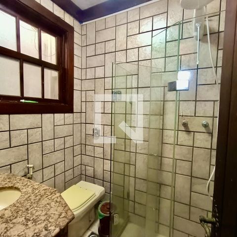 Apartamento à venda com 280m², 3 quartos e 1 vaga Apartamento à venda com 280m², 3 quartos e 1 vagaBanheiro social