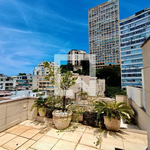 Apartamento à venda com 280m², 3 quartos e 1 vaga Apartamento à venda com 280m², 3 quartos e 1 vagaCobertura 3