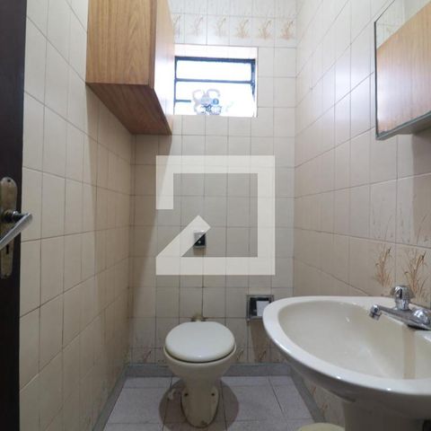 Casa para alugar com 99m², 2 quartos e 1 vagaBanheiro