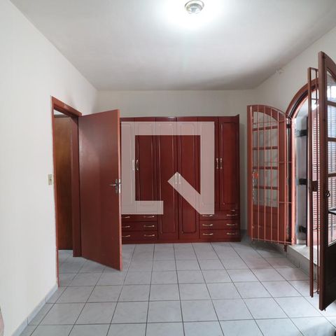 Casa para alugar com 99m², 2 quartos e 1 vagaQuarto 2