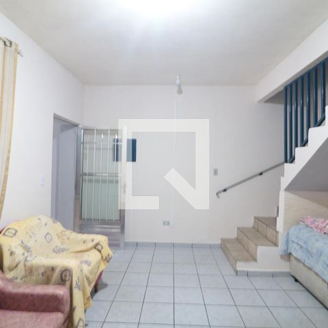 Casa para alugar com 99m², 2 quartos e 1 vagaSala