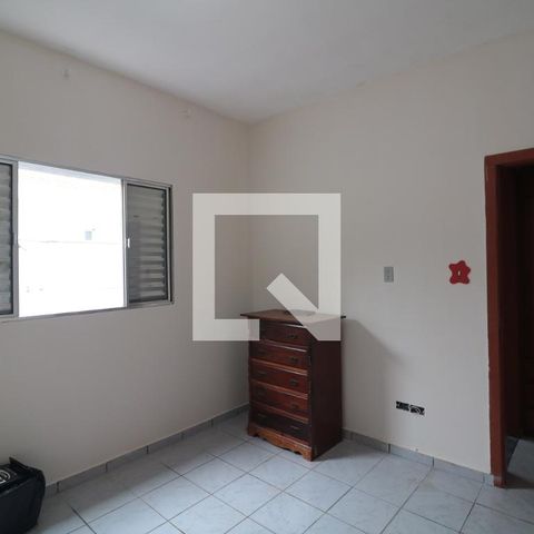 Casa para alugar com 99m², 2 quartos e 1 vagaQuarto