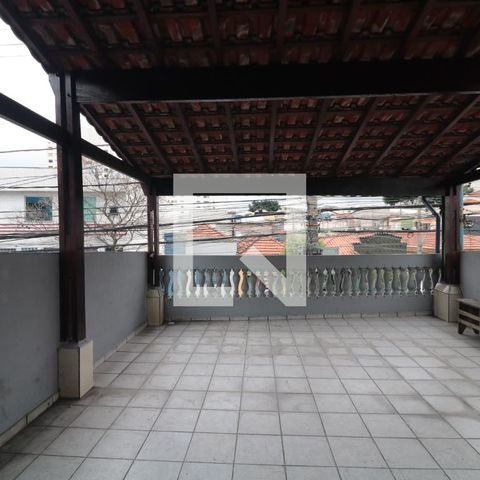 Casa para alugar com 99m², 2 quartos e 1 vagaVaranda