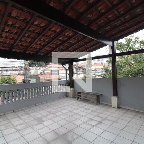 Casa para alugar com 99m², 2 quartos e 1 vagaVaranda
