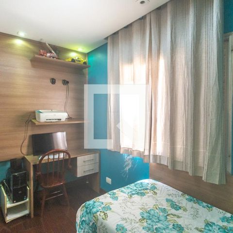 Casa para alugar com 350m², 3 quartos e 2 vagas Casa para alugar com 350m², 3 quartos e 2 vagasQuarto 2