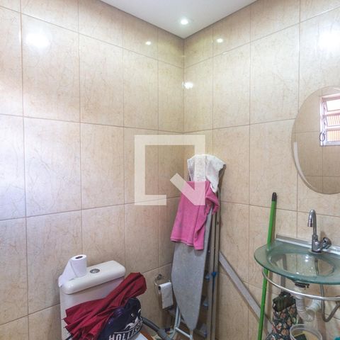 Casa para alugar com 350m², 3 quartos e 2 vagas Casa para alugar com 350m², 3 quartos e 2 vagasBanheiro de serviço