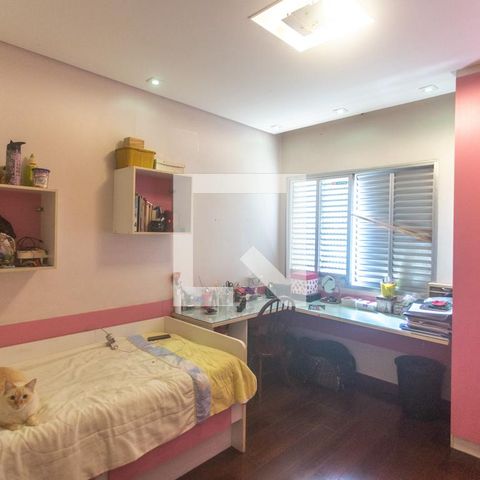 Casa para alugar com 350m², 3 quartos e 2 vagas Casa para alugar com 350m², 3 quartos e 2 vagasQuarto 1
