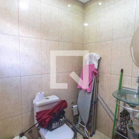 Casa para alugar com 350m², 3 quartos e 2 vagas Casa para alugar com 350m², 3 quartos e 2 vagasBanheiro de serviço