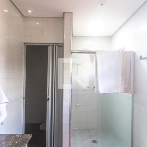 Casa para alugar com 350m², 3 quartos e 2 vagas Casa para alugar com 350m², 3 quartos e 2 vagasBanheiro suíte