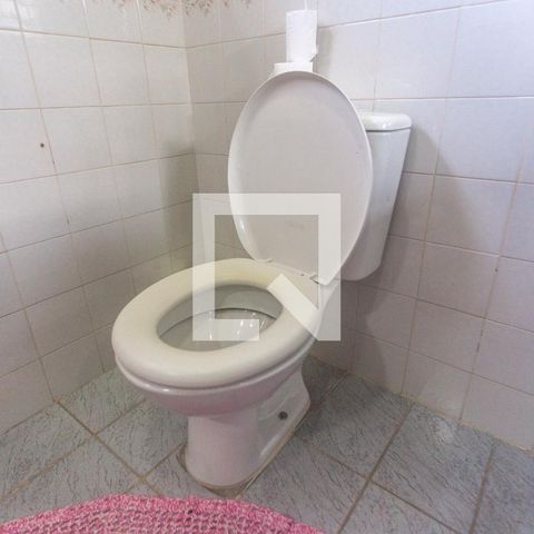 Casa para alugar com 350m², 3 quartos e 2 vagas Casa para alugar com 350m², 3 quartos e 2 vagasBanheiro suíte