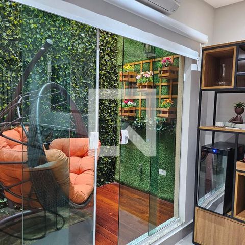Casa à venda com 104m², 3 quartos e 2 vagas Casa à venda com 104m², 3 quartos e 2 vagasSala