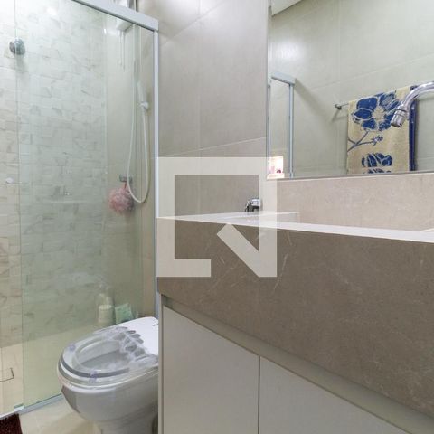 Casa à venda com 104m², 3 quartos e 2 vagasBanheiro