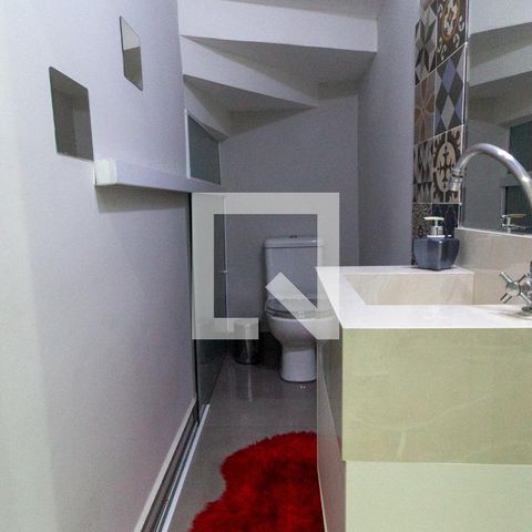 Casa à venda com 104m², 3 quartos e 2 vagasLavabo