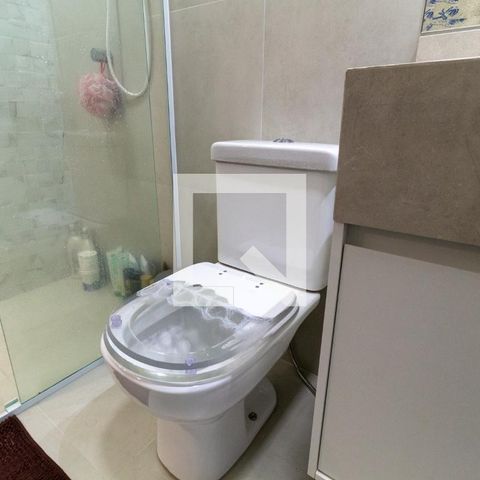 Casa à venda com 104m², 3 quartos e 2 vagasBanheiro