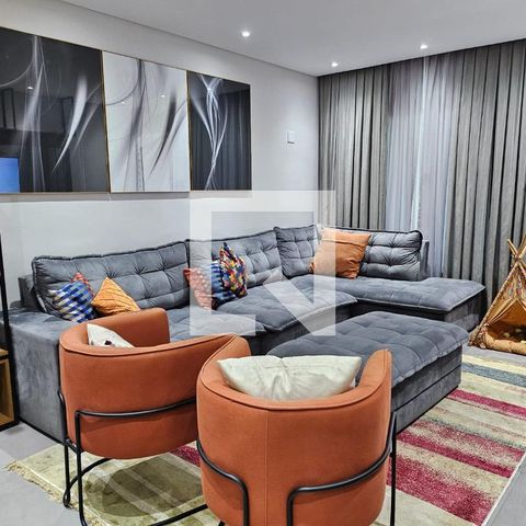 Casa à venda com 104m², 3 quartos e 2 vagas Casa à venda com 104m², 3 quartos e 2 vagasSala