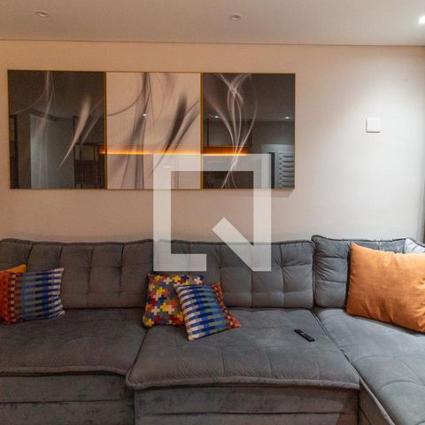 Casa à venda com 104m², 3 quartos e 2 vagasSala