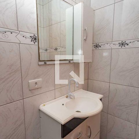 Casa à venda com 200m², 4 quartos e 3 vagasBanheiro 1