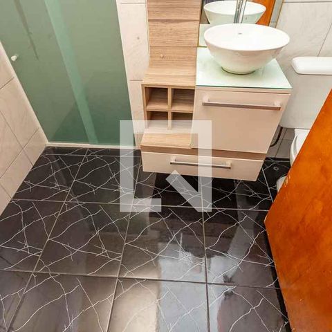 Casa à venda com 200m², 4 quartos e 3 vagasBanheiro 2 