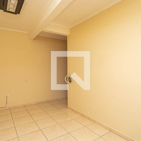 Casa à venda com 200m², 4 quartos e 3 vagasSala 2