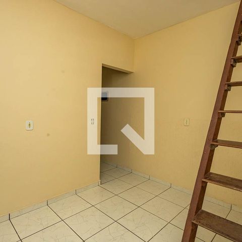 Casa à venda com 200m², 4 quartos e 3 vagasCasa 2 - quarto 