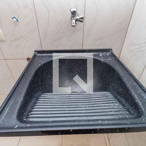 Casa à venda com 200m², 4 quartos e 3 vagasÁrea de serviço 